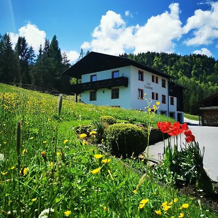 Haus Gamssprung Apartment Steinberg am Rofan Exterior photo