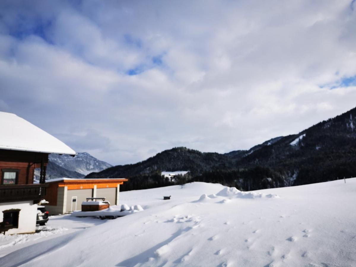 Haus Gamssprung Apartmán Steinberg am Rofan